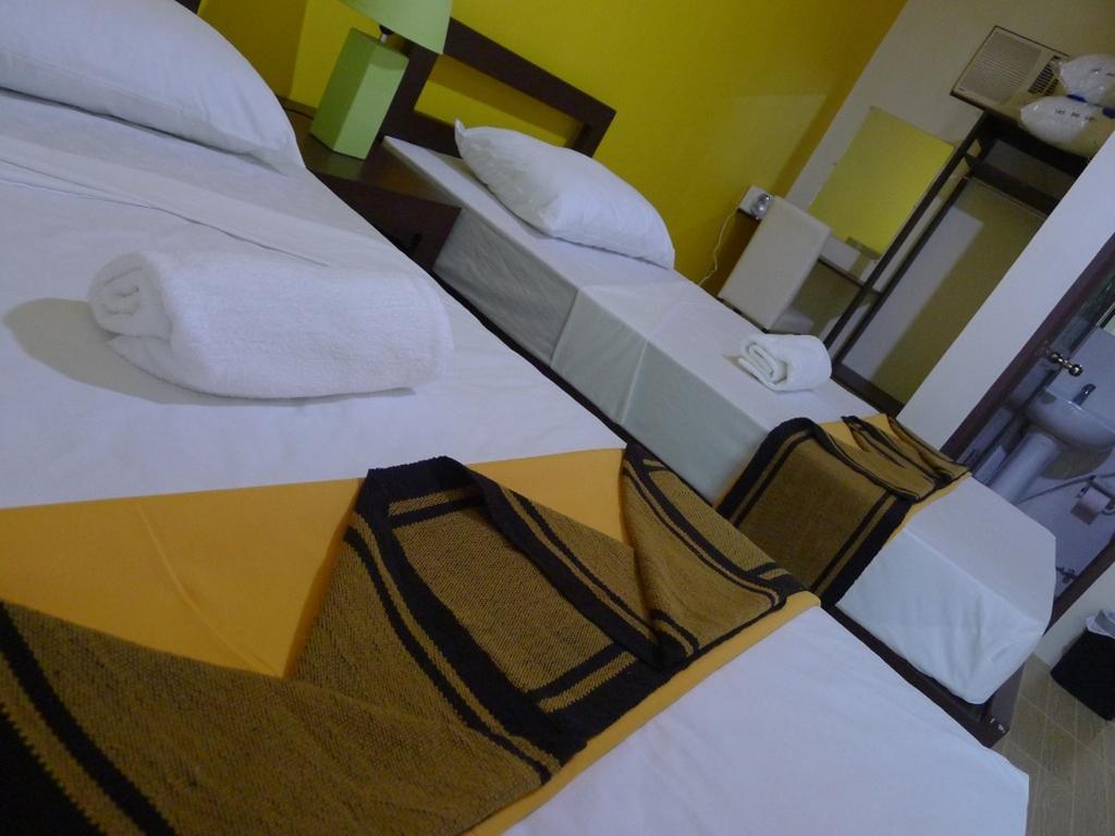 By The Bay, Jacana Bed & Breakfast 公主港 客房 照片